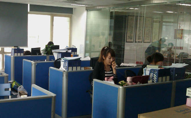 成都十三互联网信息服务有限责任公司多平台数据整合与运维实战